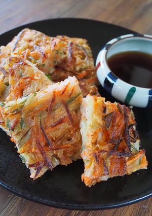混ぜて焼くだけ！にんじんチヂミ-レシピのメイン写真