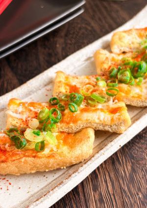 ５分で簡単！油揚げのしらすネギチーズ焼き-レシピのメイン写真