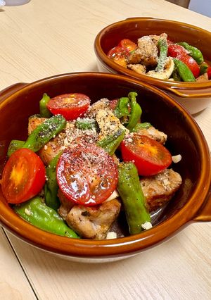 鶏もも肉のホットサラダ-レシピのメイン写真