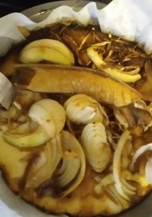 キャベツ、マグロかま、玉ねぎのせ米粉ピザ-レシピのメイン写真
