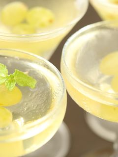 暑い日にさっぱり!白ワインのゼリー-レシピのメイン写真