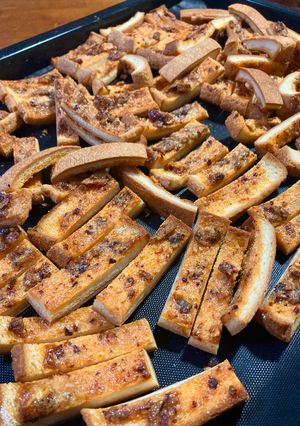 食べるラー油のマヨネーズ ラスク-レシピのメイン写真