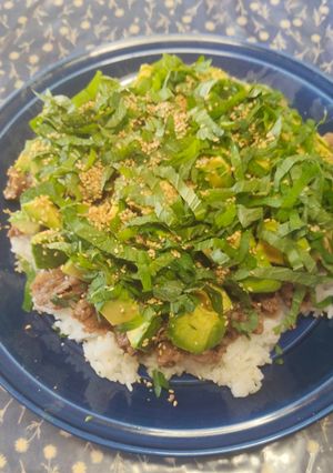 牛肉とアボカドのわさび醤油ちらし寿司-レシピのメイン写真