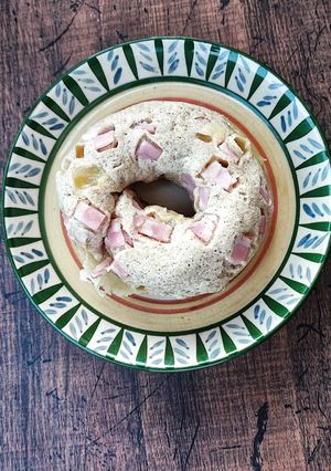 ハムとチーズのオートミールベーグル-レシピのメイン写真