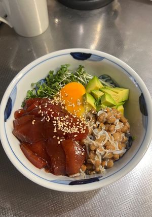 マグロのポキ丼-レシピのメイン写真