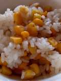 粒コーン缶でとうもろこしご飯