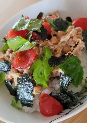 オリーブオイル香る♪ツナ納豆丼-レシピのメイン写真