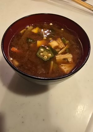 オクラと野菜たっぷりの味噌汁-レシピのメイン写真