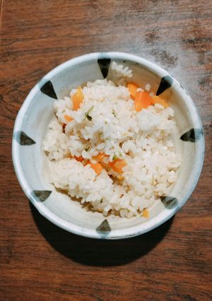 人参とかいわれ大根の和風出汁炊き込みご飯-レシピのメイン写真