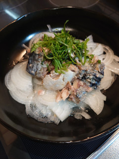 疲労回復☆免疫力up!鯖缶新玉ねぎサラダ-レシピのメイン写真