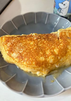 フライパンで簡単⭐︎もやしチーズオムレツ-レシピのメイン写真