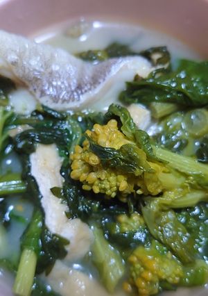 タラと菜の花と春菊のお味噌汁-レシピのメイン写真