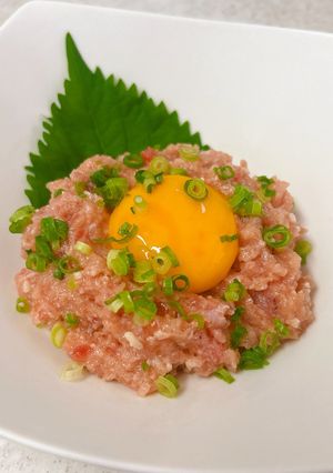 混ぜるだけで簡単♪塩麹ユッケ-レシピのメイン写真