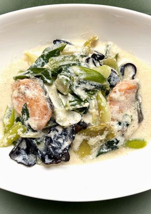 【ヘルスメイト】鮭と青梗菜のクリーム煮-レシピのメイン写真