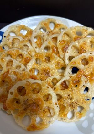 食材2つで簡単！レンコンのチーズ焼き-レシピのメイン写真