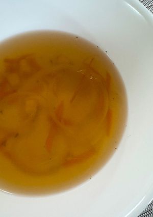 簡単すぐできるコンソメスープ-レシピのメイン写真