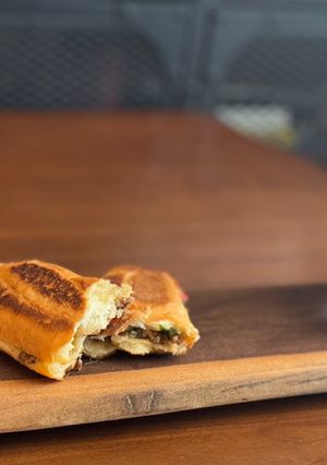バケットバターで焼いてササっと朝食-レシピのメイン写真
