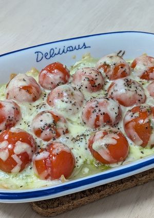 バジル香るトマトチーズ焼き-レシピのメイン写真