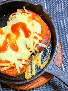 ハッシュドポテトのトマトソースチーズ焼き-レシピのメイン写真