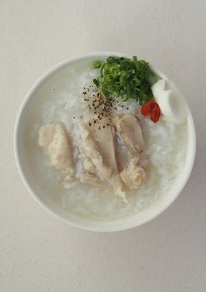 おかゆメーカーで簡単調理！鶏軟骨粥-レシピのメイン写真