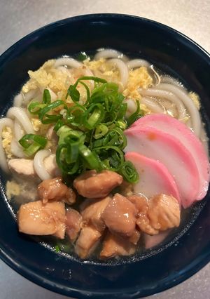 鶏こま切れ肉で、かしわうどん-レシピのメイン写真