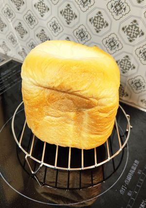 0.6斤HBで生クリーム食パン-レシピのメイン写真