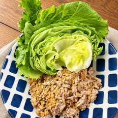 รูปของ 豚ひき肉と納豆きのこのレタス包み