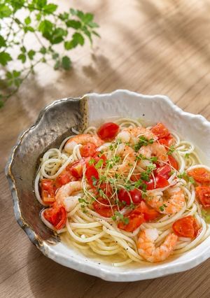 簡単！海老とトマトの洋風コンソメぶっかけ冷やむぎ-レシピのメイン写真