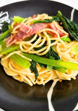 ☘️小松菜とベーコンのガーリックパスタ☘️-レシピのメイン写真