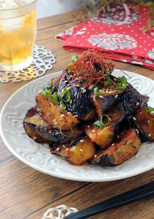 簡単やみつき！なすのヤンニョム唐揚げ。-レシピのメイン写真