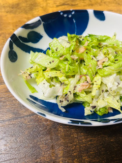 レタスとツナのゆかり和えサラダ-レシピのメイン写真