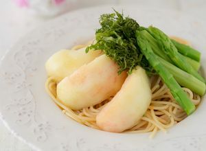 桃と生ハム、冷凍トマトの冷製パスタ-レシピのメイン写真