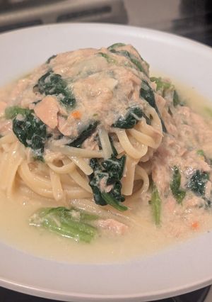 ツナとほうれん草のワンパンクリームパスタ-レシピのメイン写真