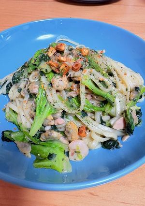 キャベツとほうれん草のシーフードうどん-レシピのメイン写真