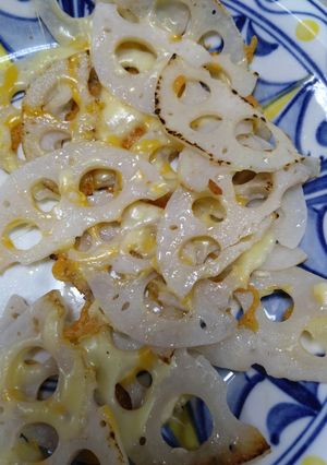 あと1品欲しい時にすぐでき蓮根チーズ焼き-レシピのメイン写真