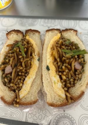 焼きそばパン-レシピのメイン写真