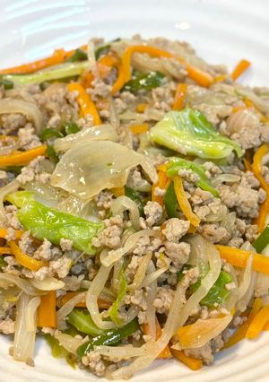 昼食夕食に。時短☆ひき肉の野菜炒め-レシピのメイン写真