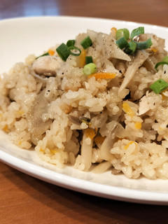 鶏肉とごぼうの和風ピラフ QC-レシピのメイン写真