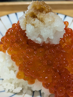 いくらのおろし丼-レシピのメイン写真