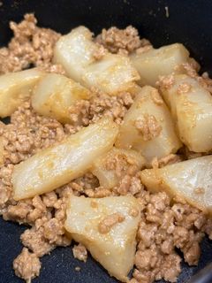 こんにゃくと豚ひき肉の炒め煮(味噌)-レシピのメイン写真