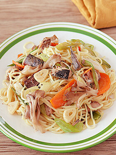鯖と彩り野菜のにんにく塩焼きそば-レシピのメイン写真