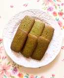 今日のおやつは抹茶のフィナンシェ