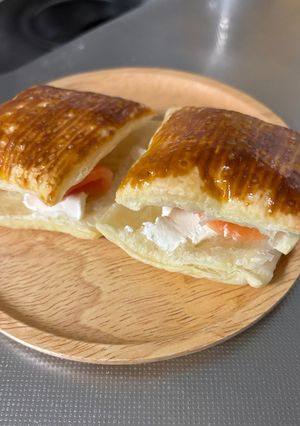 クリームチーズとサーモンパイサンド-レシピのメイン写真