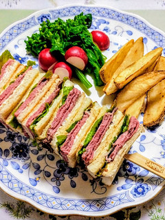 ランチ!ローストビーフレタスサンドイッチ-レシピのメイン写真