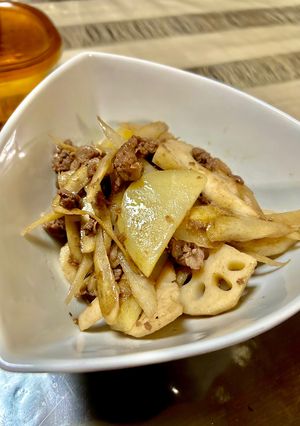 じゃがいも蓮根ごぼう牛肉のオイスター炒め-レシピのメイン写真