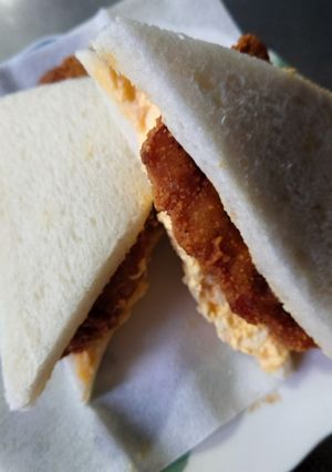 【在日外国人発】ファミチキたまごサンド-レシピのメイン写真