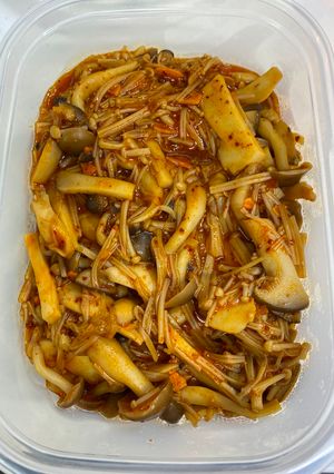 食べるラー油きのこ和え-レシピのメイン写真