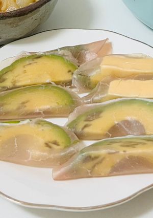 簡単⭐️生ハムアボカド巻き🥑-レシピのメイン写真