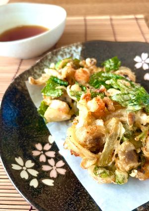 海老・しめじ・玉ねぎ・三つ葉のかき揚げ★-レシピのメイン写真