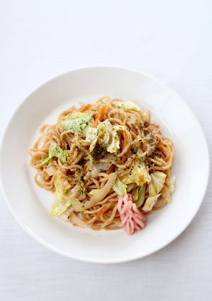 ピリ辛な【味噌ソース焼きそば】-レシピのメイン写真